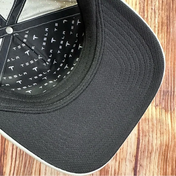 Tesla Aero Snapback Hat Light Gray - Picture 15 of 15